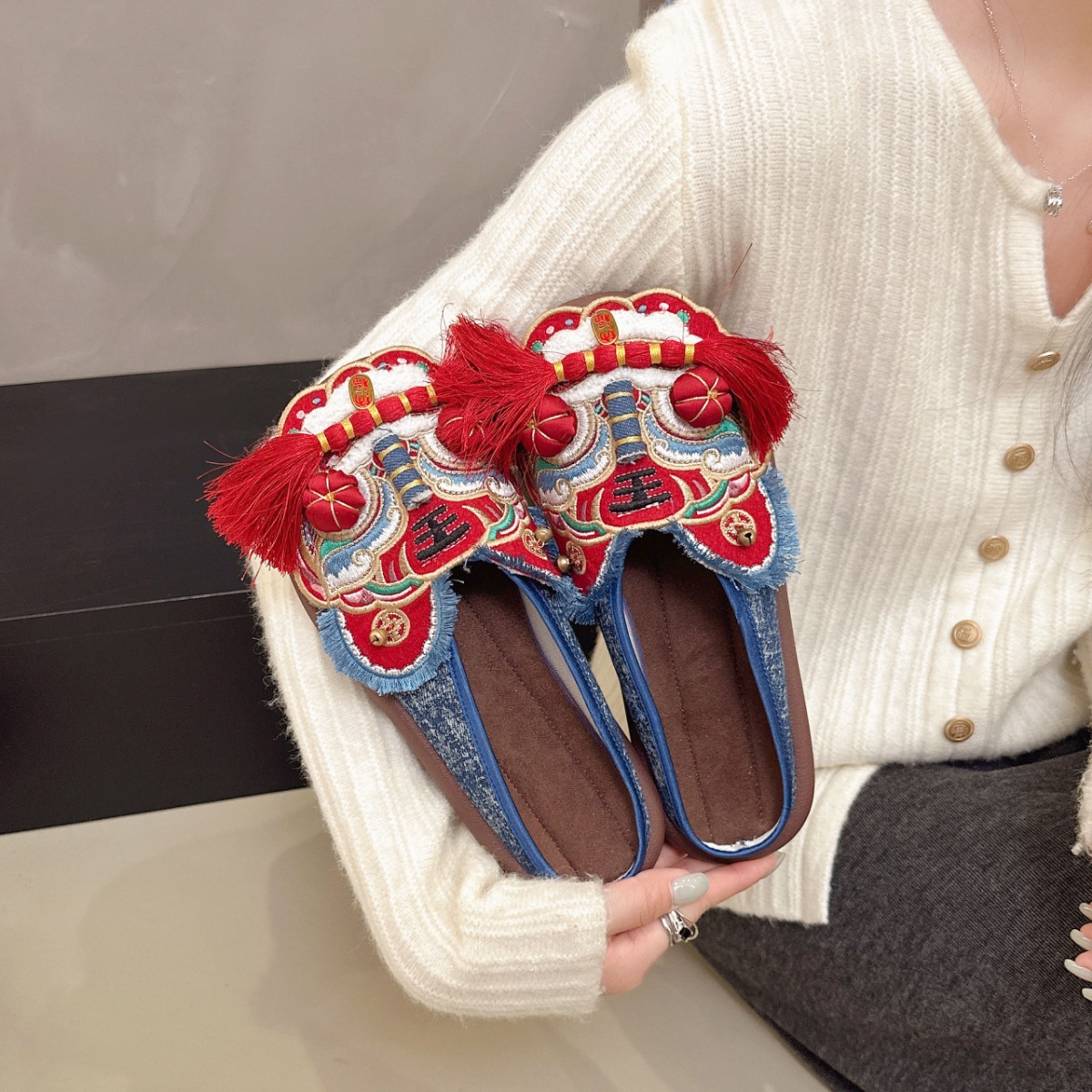 Pantofole da donna primaverili - Ethnic Fashion House recensione e prezzo