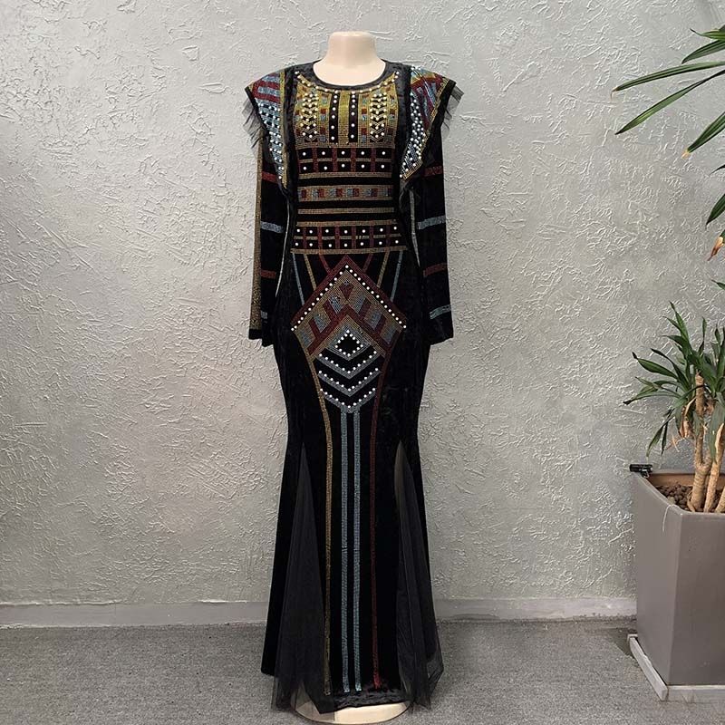 Abito da donna elegante Bazin  - Ethnic Fashion House recensione e prezzo