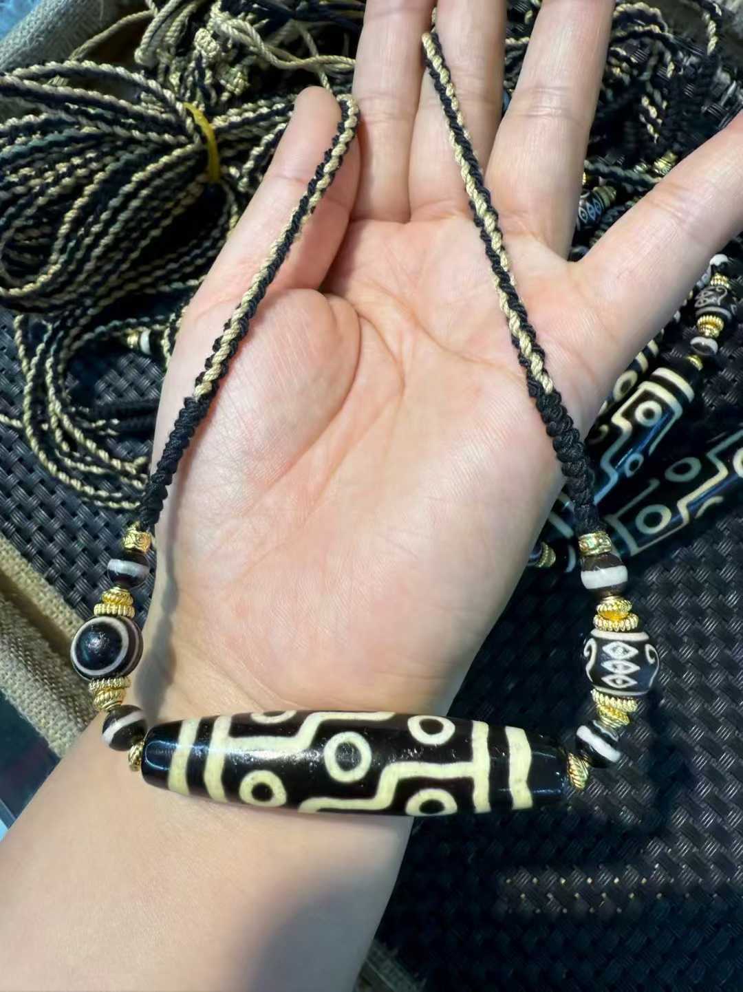 10 pz/lotto 9 Occhi con drago  - Ethnic Fashion Design recensione e prezzo
