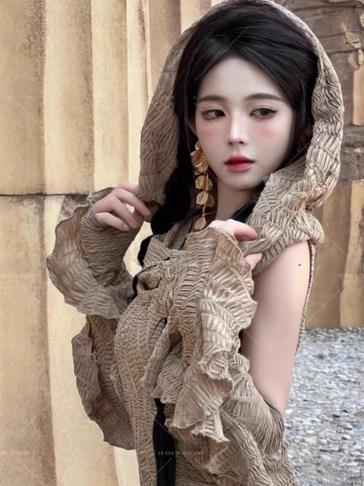 Abito Lungo a Tema Deserto, Mo - Ethnic Fashion Photography recensione e prezzo