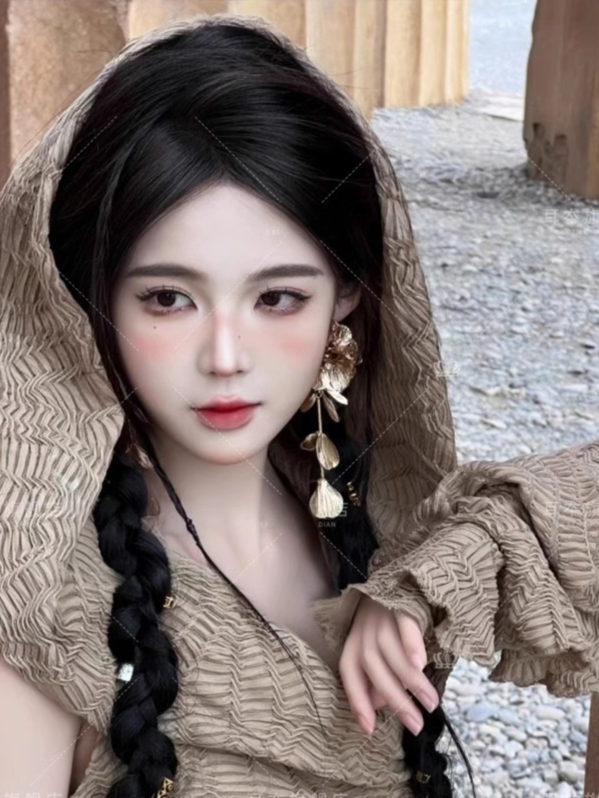 Abito Lungo a Tema Deserto, Mo - Ethnic Fashion Photography recensione e prezzo