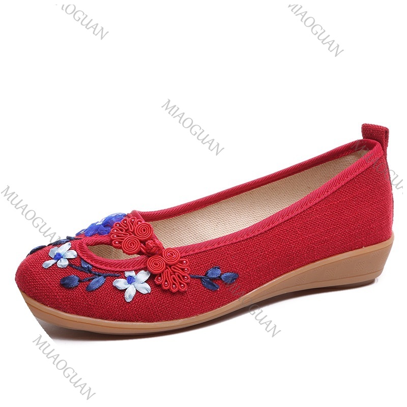 Scarpe con Zeppa Ricamate da D - Ethnic Fashion In recensione e prezzo