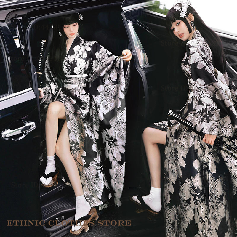 Kimono tradizionale giapponese - Ethnic Fashion Photography recensione e prezzo