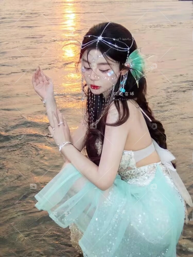 Costume da Sirena Principessa  - Ethnic Fashion Definition recensione e prezzo